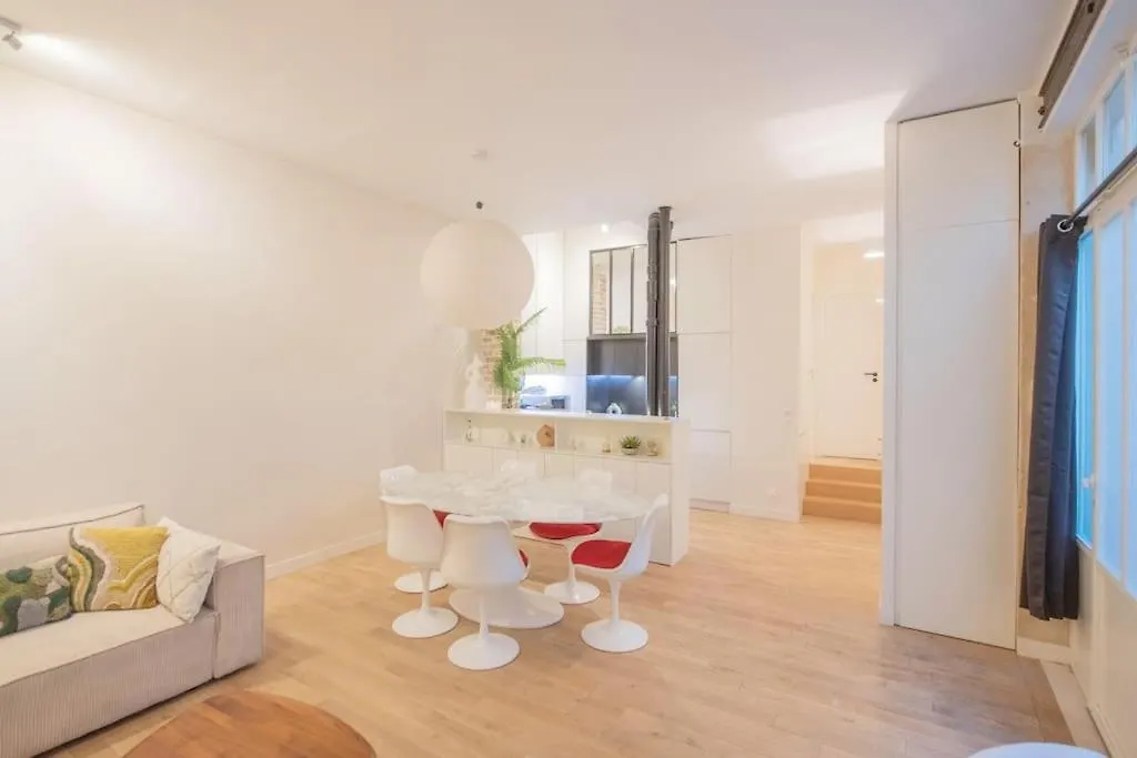 Lägenhet Best Part Of Saint-Germain-Des Pres / 3 Bedrooms Paris